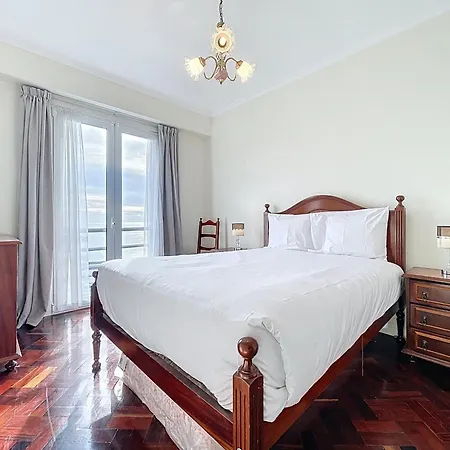 Forum Delights Apartment *