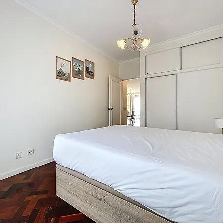 Apartment Forum Delights *