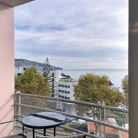Forum Delights * Funchal (Madeira)